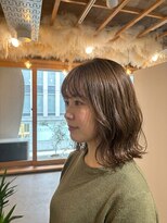 ホロル(horol)&nbsp;毛流れを活かしたレイヤーボブ