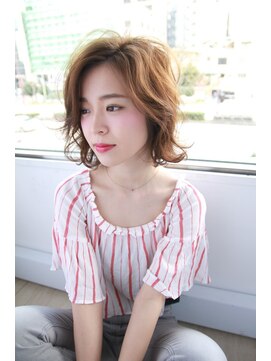 ビームズ ヘアー ブラン(Bee ms HAIR Blanc+) ビームズヘアー　ボブ　ランダムパーマ　ラフスタイル