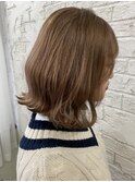 フレンチベージュ切りっぱなしボブ20代3026