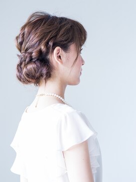 ヘアアンドリラクゼーション シャッセ(Hair&Relaxation SASE) ☆レトロアップスタイル☆