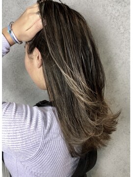 ヘアサロンエム 渋谷店(HAIR SALON M) 外ハネボブ/アッシュブラウン/ネオウルフ/デザインカラー