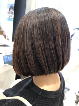 アヴァンス 深井店(AVANCE.) 前下がりクールボブ