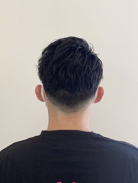 ロルド シェリ(Rold Cheri) グラデーション刈り上げ　【Rold cheri 金森】