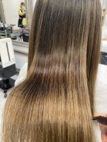 エスカーラ 表参道(THE ESCALA)&nbsp;@shino_ne197/髪質改善トリートメントでサラ艶しっとり髪へ