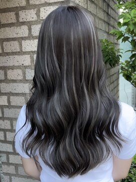 サイン 表参道(SIGN) ハイライトカラーミルクティーベージュケアブリーチダブルカラー