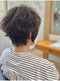 大人ノーブルゆるパーマ柔らか小顔ショート