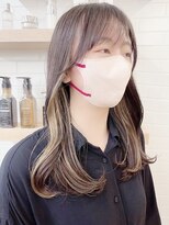 ネオリーブ クーロ(Neolive curro) インナーカラーイヤリングカラー×美髪ロング[横浜/東神奈川]