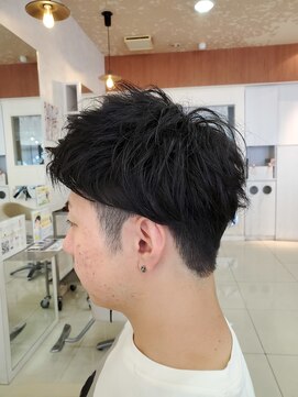 レイフィールド 滝の水店 束感ショートメンズカットメンズショートメンズツーブロック