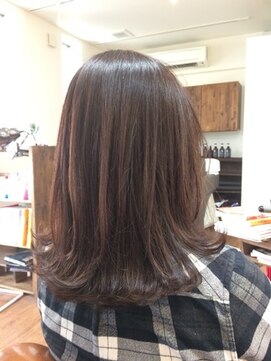 グラバ(graba) ミディアムカールスタイル　(小岩小岩駅京成小岩新小岩）