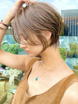 アンド ストーリーズ(&STORIES) 30代/40代/50代・絶壁解消・小顔前下がりショートボブ【柴山】