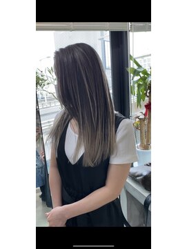 アポロ 横浜駅店(apollo) ハイライトバレイヤージュダブルカラーミルクティーベージュ