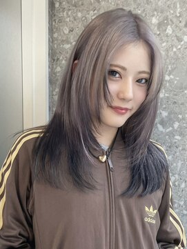 サンク 原宿 表参道(cinq) ミルクティーピンクベージュカラーショートボブハイトーンカラー