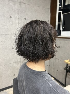 スティルバイト(STILL BITE) クセをいかしたグラボブ。