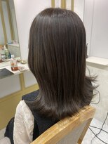 ウプヘアサロン&nbsp;モカブラウン@岡田華子