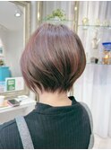 ショートボブ