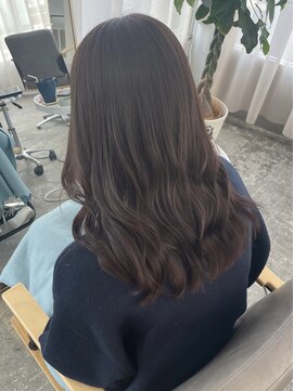 ユニカ 宇都宮(yunica) アッシュブラウン/赤み消しカラー/ゆるふわミディ