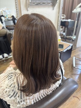 ハグエヴェック(HUG AVEC) ハイライトベージュカラー