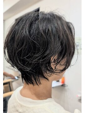 メモリーズ 銀座(Memories) ウェーブショートパーマ