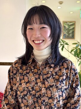 ビファインクーアヴェダ(Be fine coo AVEDA) シャギーウルフ　レイヤーカット　U24学割/