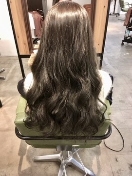 ルチア ヘア フィル 天王寺店(Lucia hair fill) マットグレージュ×ロング