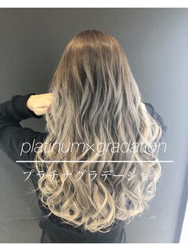 アイリス(iRIS) エクステ、インナー、グラデーション、ハイライト、イルミナ