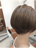 ナチュラルベージュ