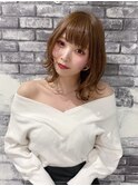 キャラメルベージュミディアムウルフボブ
