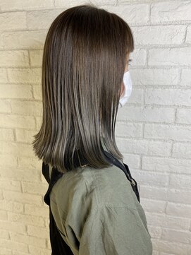 ゼンコー キチジョウジ シェール(ZENKO KICHIJOJI chere) オリーブアッシュカラー/グラデーション