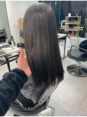 アッシュグレー_タイトストレート_髪質改善