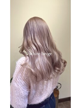 リーヘア(Ly hair) white beige