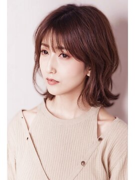 ミスグランディーヴィラス(Miss Grandee VILLAS) ツヤ髪ピンクブラウンくびれミディ20代30代40代