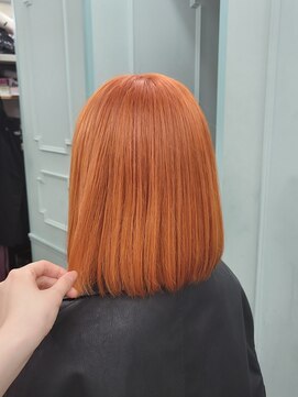 カットインソーレ 光町店(Cut Inn Sole) オレンジカラー