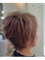 ブルーミングヘアー&nbsp;ナチュラルショート