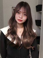 サンクプロジェクト(cinq PROJECT) 赤みを消してくれるくすみ感が人気のミルクティーベージュカラー