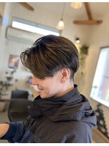 スモール チェンジ (the small change by LeR)&nbsp;センターパート×ニュアンスパーマ