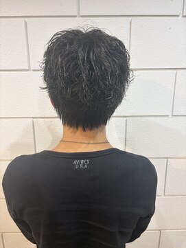 アルゴ 茅ヶ崎(ARUGO) 波巻きツイストスパイラル/サーフカール/刈り上げセンターパート