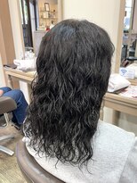 アルターリール(aL ter Rire)&nbsp;MEN’S HAIR/波巻ツイストスパイラル/フェザーパーマ/中村