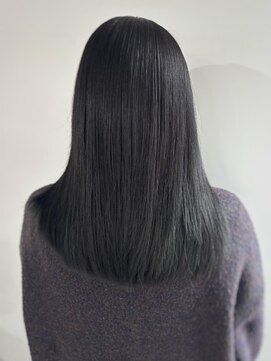 エル セルカ 高田馬場(el CERCA) サラツヤストレート×ブルーブラック