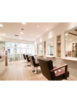 少人数サロンだから周りを気にせずリラックス♪ほっと一息くつろげる居心地の良い空間をご提供！