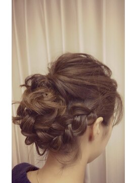 ゼストヘアー(Zest hair) ヘアセット