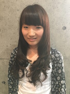 レイヤーケーキ (Layer Cake) ゆるふわパーマ