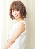 小顔に見せれる☆ショートボブ