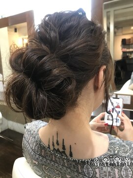 ムー(moo.) ヘアアレンジ
