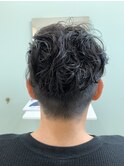 刈り上げパーマスタイル