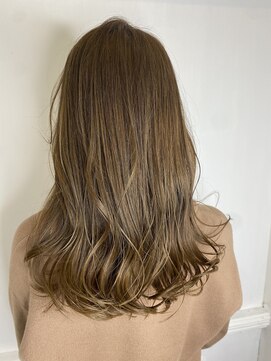 リルウ 阿倍野キューズモール(LILOU) 極上の艶ベージュ