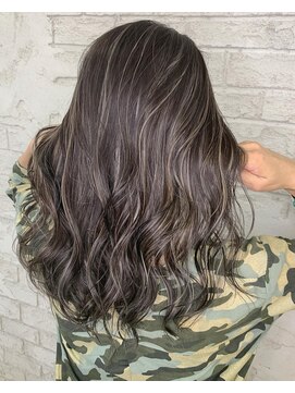 ベイショア(Bay Shore NY) ハイライトカラープラチナベージュグレイアッシュグレージュ