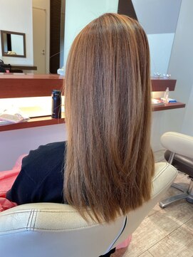 マーリャヘアー(mallia hair) セミロングレイヤースタイル