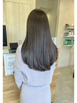 イーズヒュウ(ease HUE.) #ストレートヘア#イルミナカラー#上尾美容室#北上尾美容室