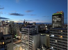 カムイ(KAMUI)の雰囲気（プライベート空間で16階からの景色を楽しめます！）