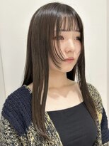 ヌークバイラヴェスト 四日市(neuk by lovest)&nbsp;顔まわりカット　オリーブカラー